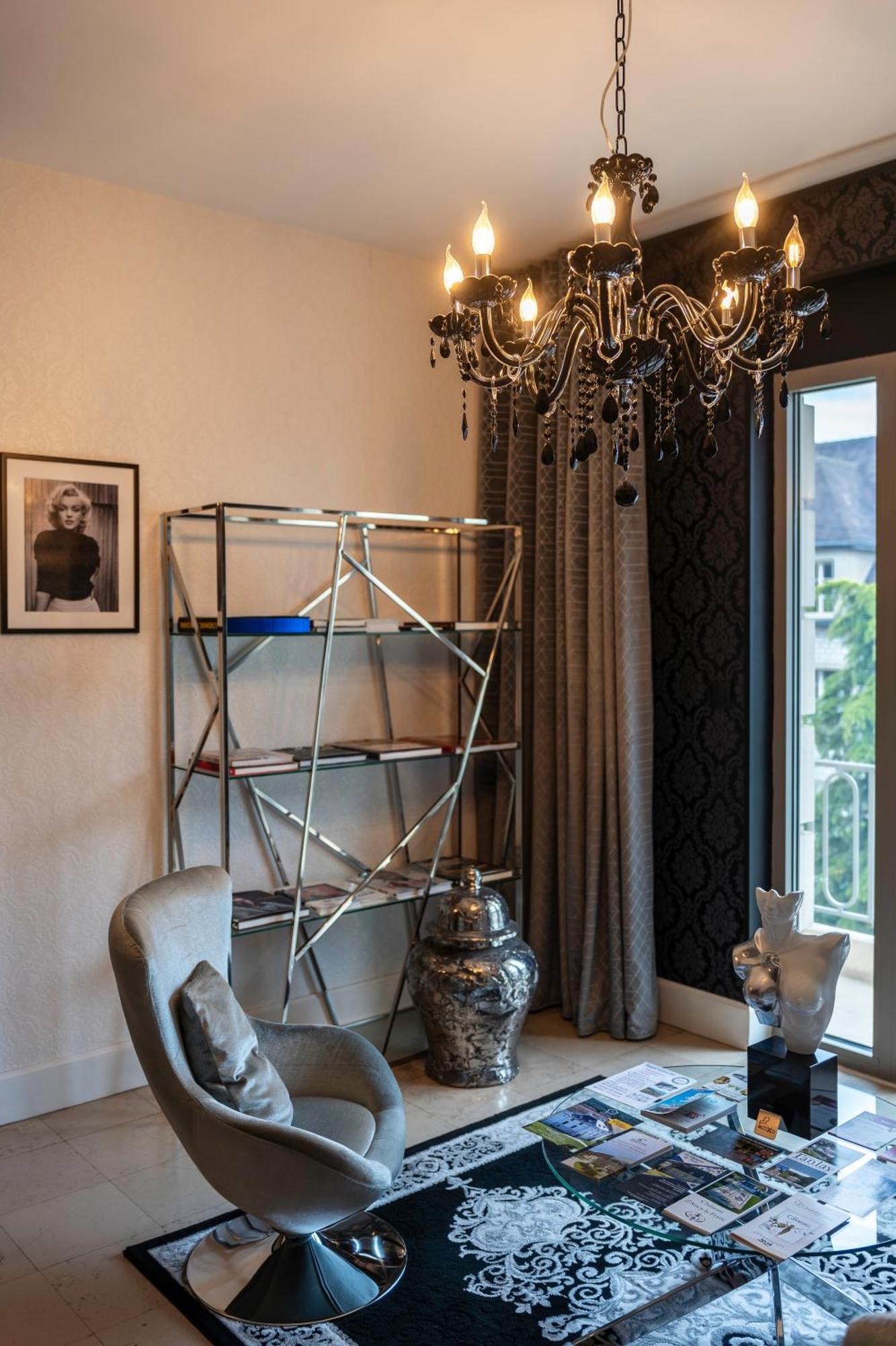 Les Etoiles Bed & Breakfast Tonnerre Ngoại thất bức ảnh