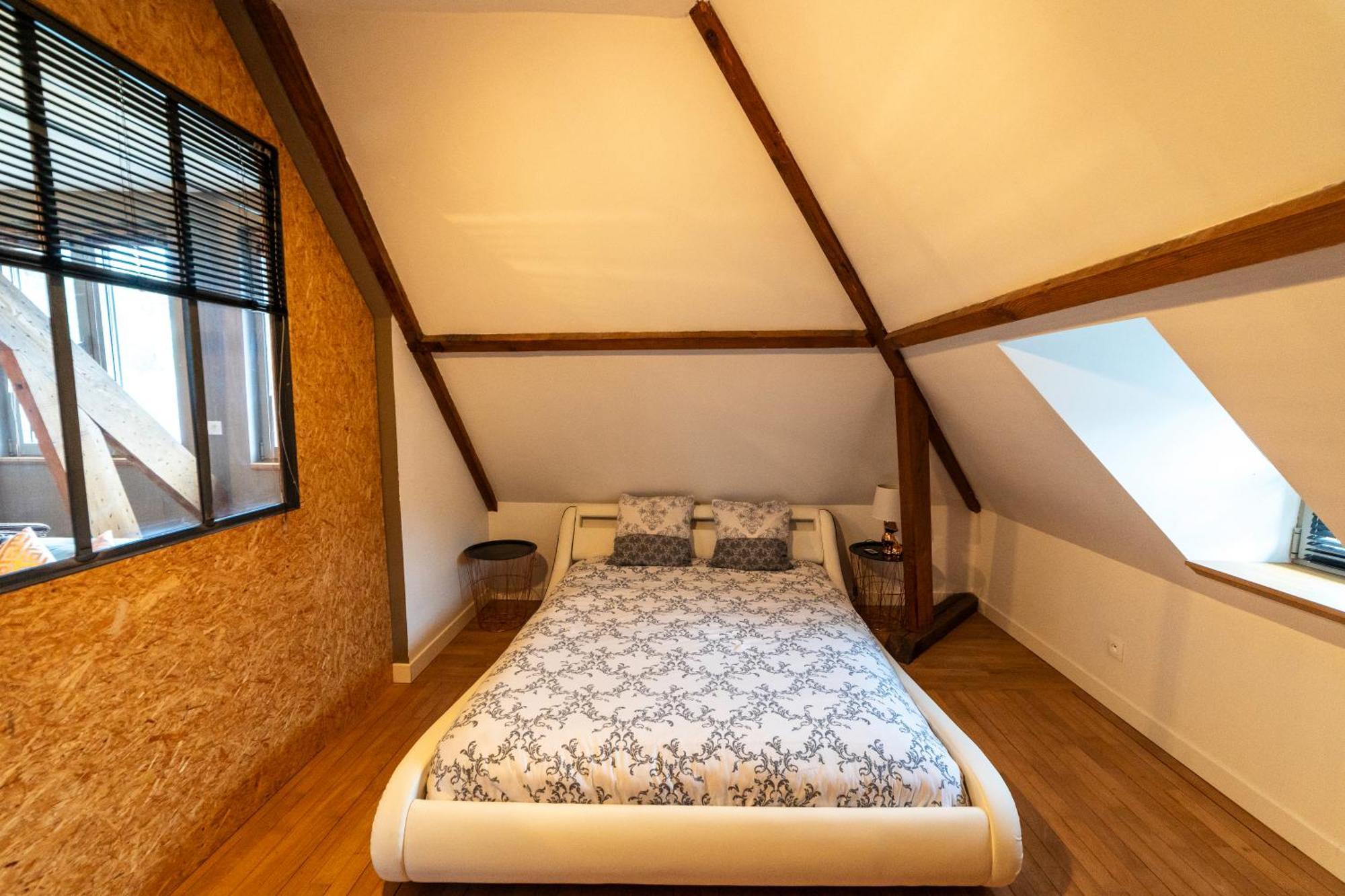 Les Etoiles Bed & Breakfast Tonnerre Ngoại thất bức ảnh